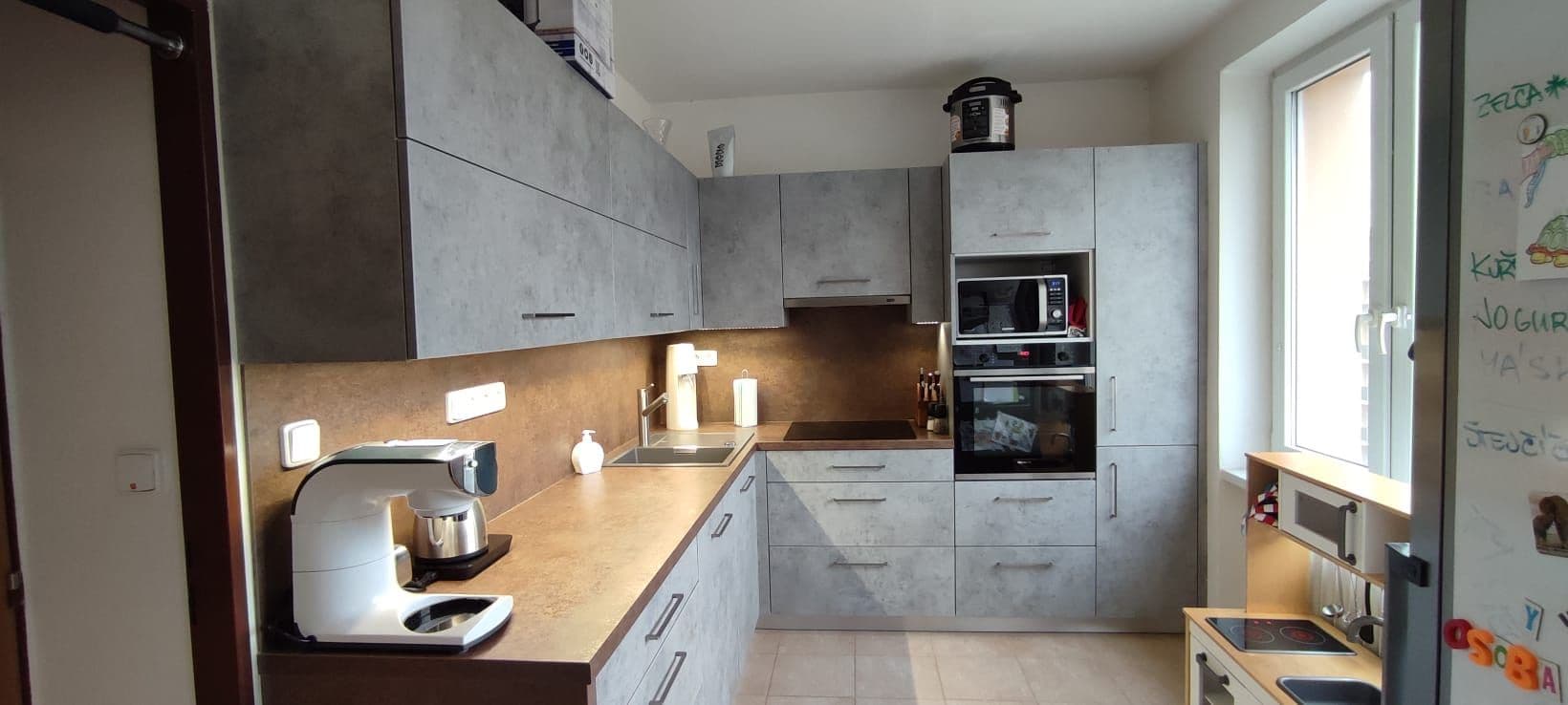 Prenájom bytu 3-izbový 72 m², Nádražní, Žďár nad Sázavou, Kraj Vysočina Prenájom bytu 3-izbový 72 m², Nádražní, Žďár nad Sázavou, Kraj Vysočina