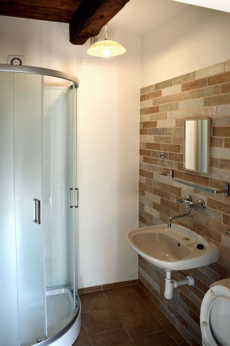 Prenájom bytu 2-izbový 46 m², Zbraslavská, Praha, Praha Prenájom bytu 2-izbový 46 m², Zbraslavská, Praha, Praha