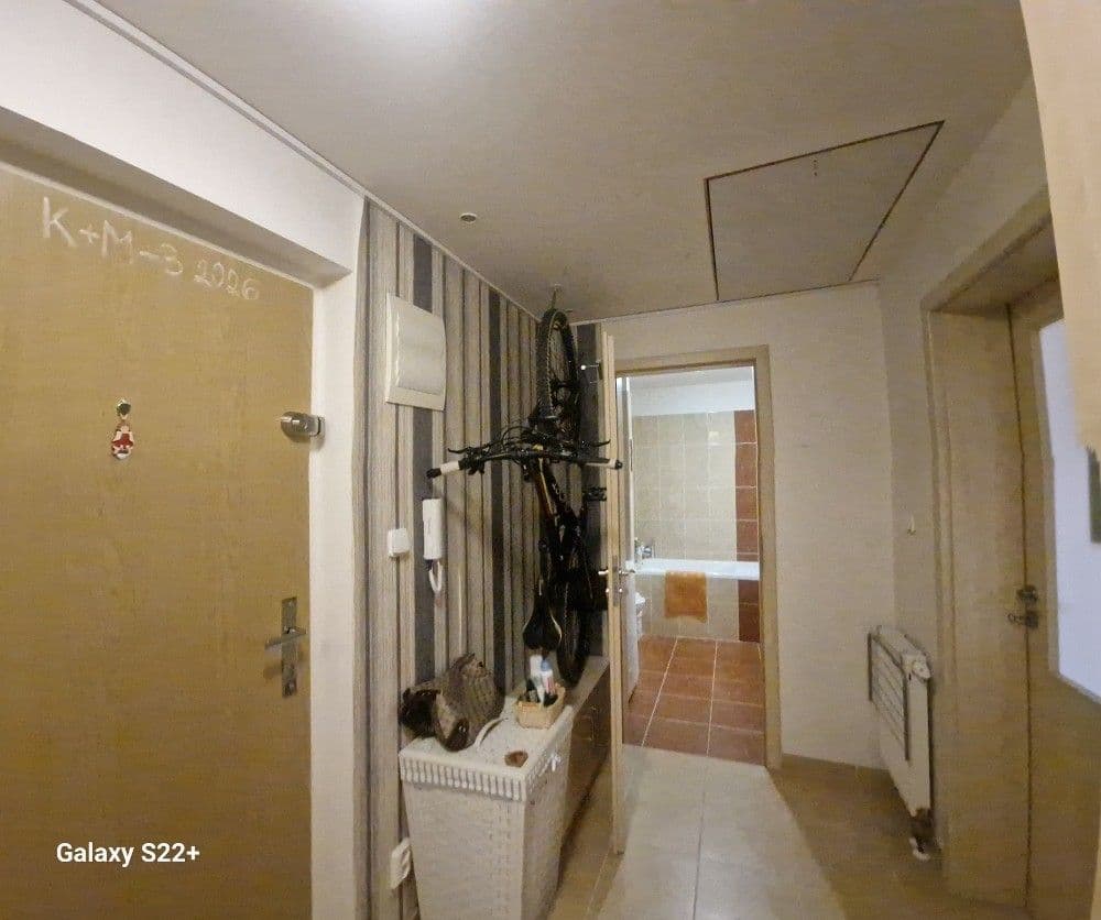 Prenájom bytu 1-izbový 45 m², Kloboučnická, Praha, Praha Prenájom bytu 1-izbový 45 m², Kloboučnická, Praha, Praha
