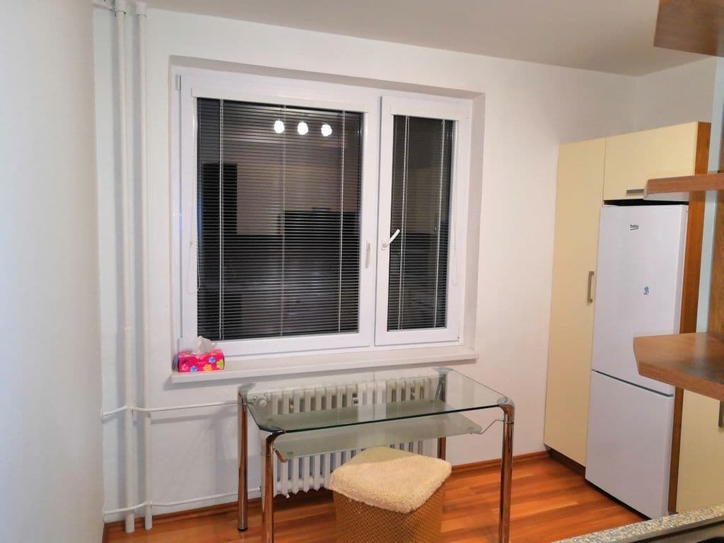 Prenájom bytu 2-izbový 56 m², Pod Bání, Praha, Praha Prenájom bytu 2-izbový 56 m², Pod Bání, Praha, Praha