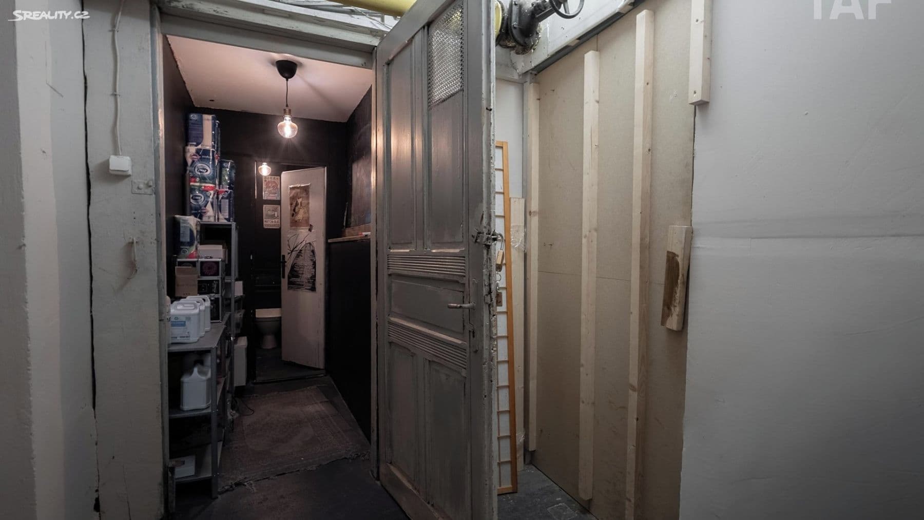 Predaj nebytového priestoru 81 m², Lucemburská, Praha, Praha Predaj nebytového priestoru 81 m², Lucemburská, Praha, Praha