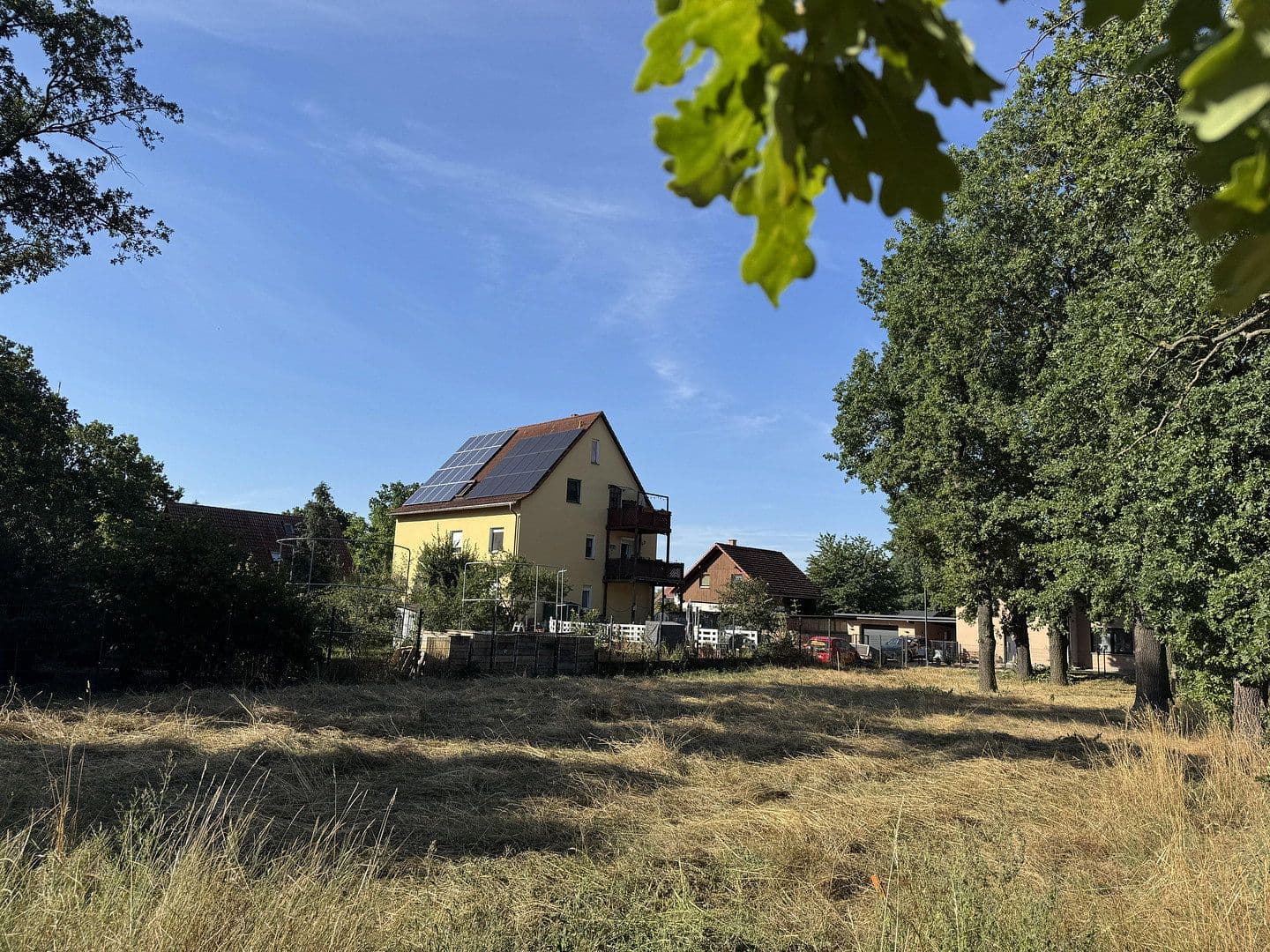 Predaj pozemku 400 m², Pfarrholz 12, Pegau, Sasko Predaj pozemku 400 m², Pfarrholz 12, Pegau, Sasko