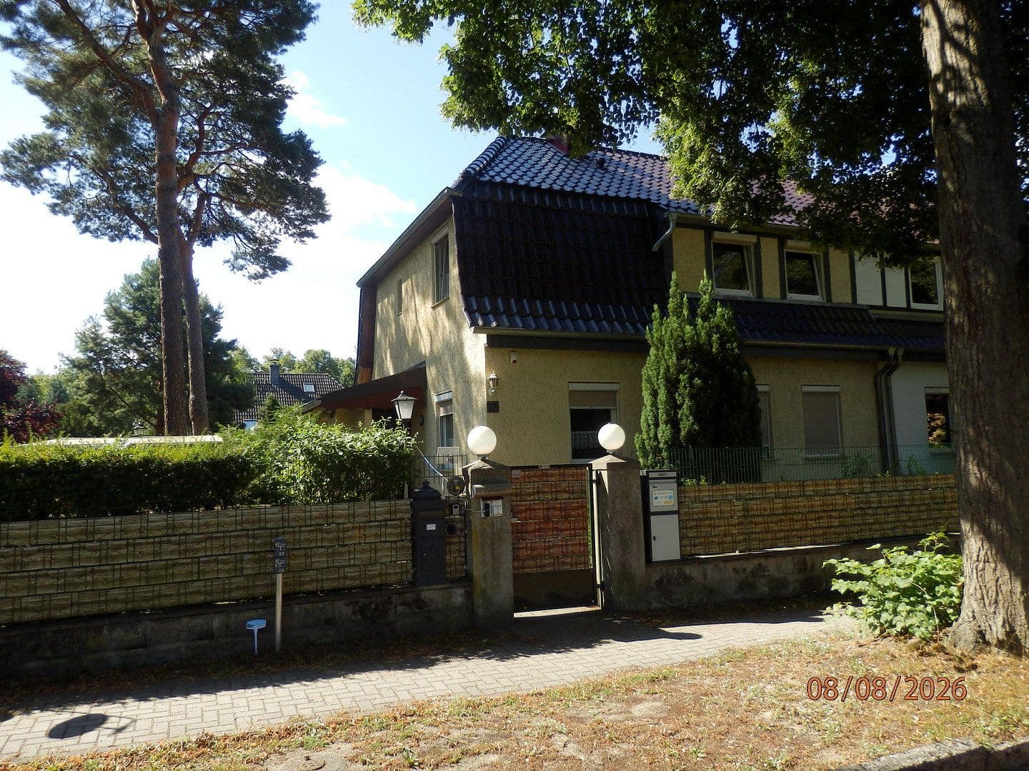 Predaj domu 72 m², pozemok 404 m², Bästleinsstraße 17, Hohen Neuendorf, Brandenbursko Predaj domu 72 m², pozemok 404 m², Bästleinsstraße 17, Hohen Neuendorf, Brandenbursko