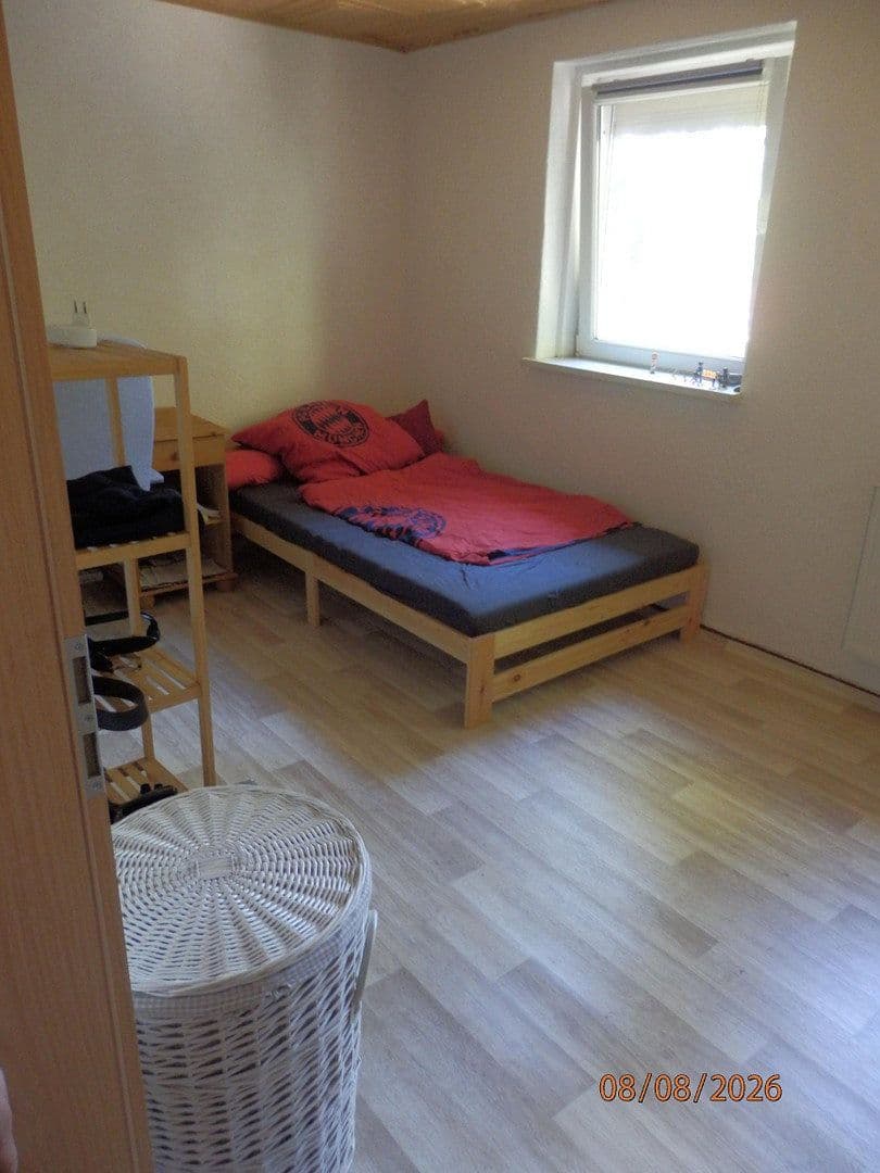 Predaj domu 72 m², pozemok 404 m², Bästleinsstraße 17, Hohen Neuendorf, Brandenbursko Predaj domu 72 m², pozemok 404 m², Bästleinsstraße 17, Hohen Neuendorf, Brandenbursko