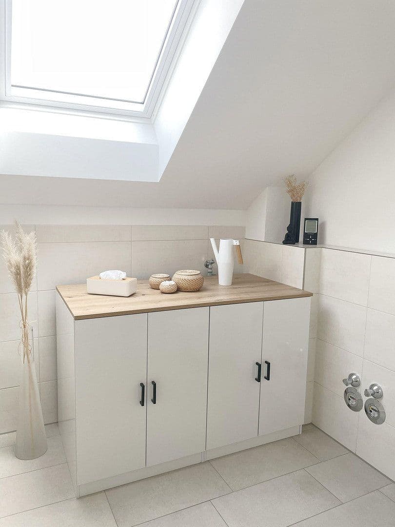 Prenájom bytu 3-izbový 95 m², Hohenthann, Bavorsko Prenájom bytu 3-izbový 95 m², Hohenthann, Bavorsko