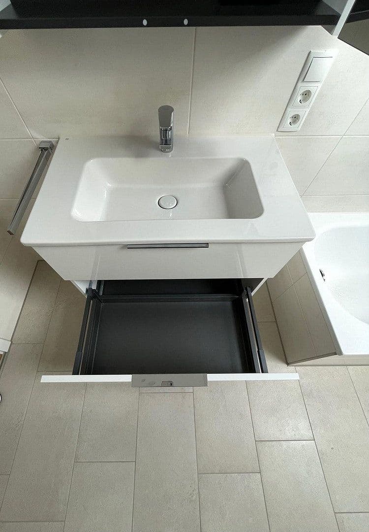 Prenájom bytu 3-izbový 95 m², Hohenthann, Bavorsko Prenájom bytu 3-izbový 95 m², Hohenthann, Bavorsko