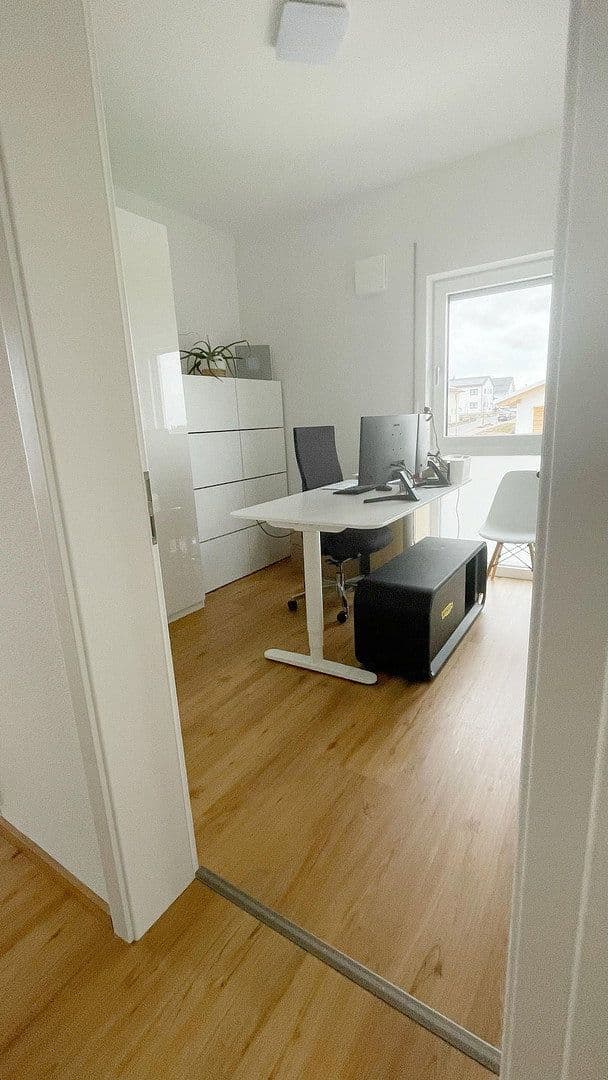 Prenájom bytu 3-izbový 95 m², Hohenthann, Bavorsko Prenájom bytu 3-izbový 95 m², Hohenthann, Bavorsko