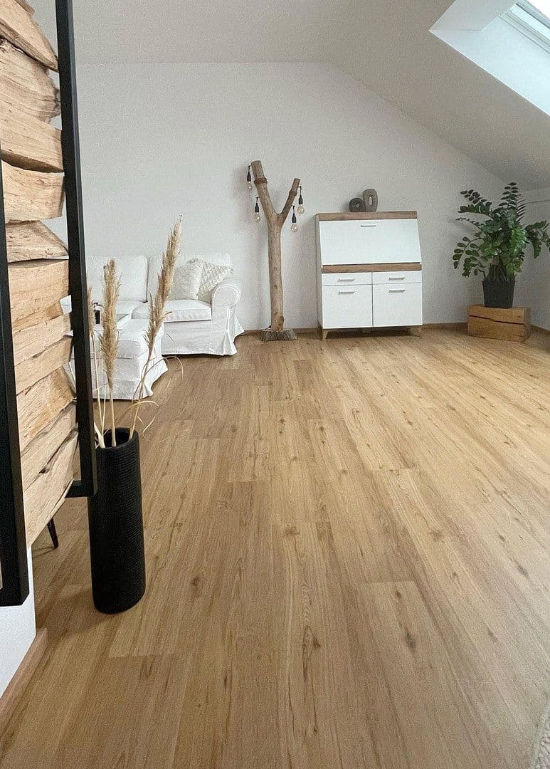 Prenájom bytu 3-izbový 95 m², Hohenthann, Bavorsko Prenájom bytu 3-izbový 95 m², Hohenthann, Bavorsko