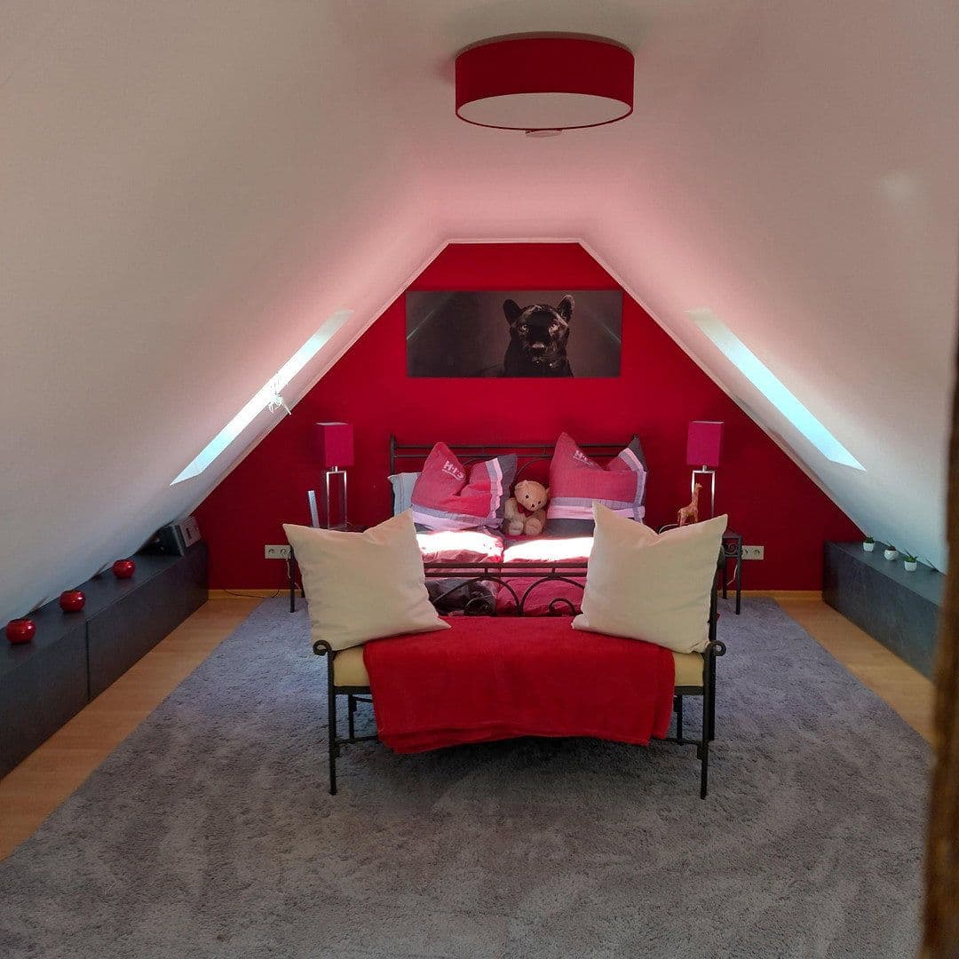 Predaj bytu 4-izbový 102 m², Neuss, Severné Porýnie - Westfálsko Predaj bytu 4-izbový 102 m², Neuss, Severné Porýnie - Westfálsko