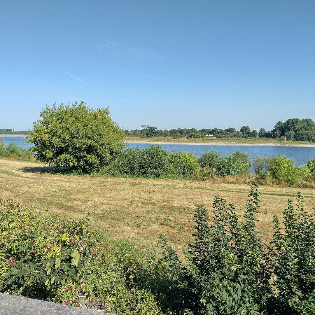 Predaj bytu 4-izbový 102 m², Neuss, Severné Porýnie - Westfálsko Predaj bytu 4-izbový 102 m², Neuss, Severné Porýnie - Westfálsko