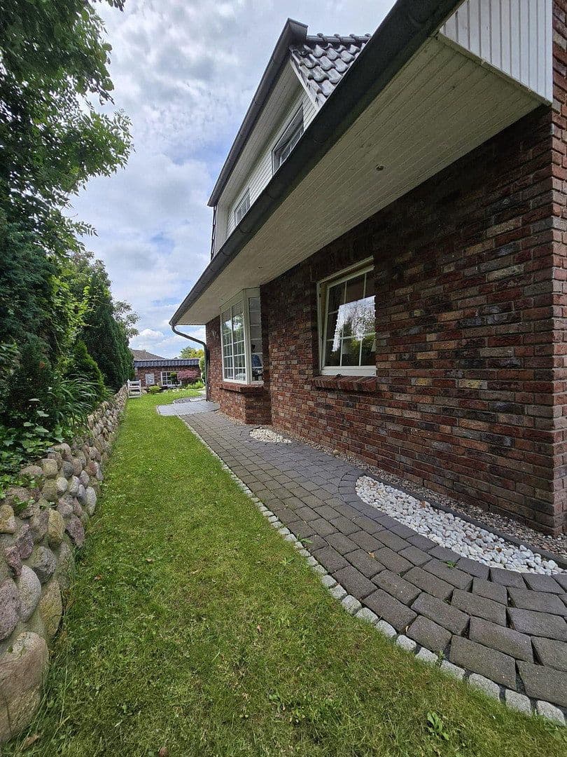 Predaj domu 120 m², pozemok 503 m², Steinburg, Šlezvicko-Holštajnsko Predaj domu 120 m², pozemok 503 m², Steinburg, Šlezvicko-Holštajnsko