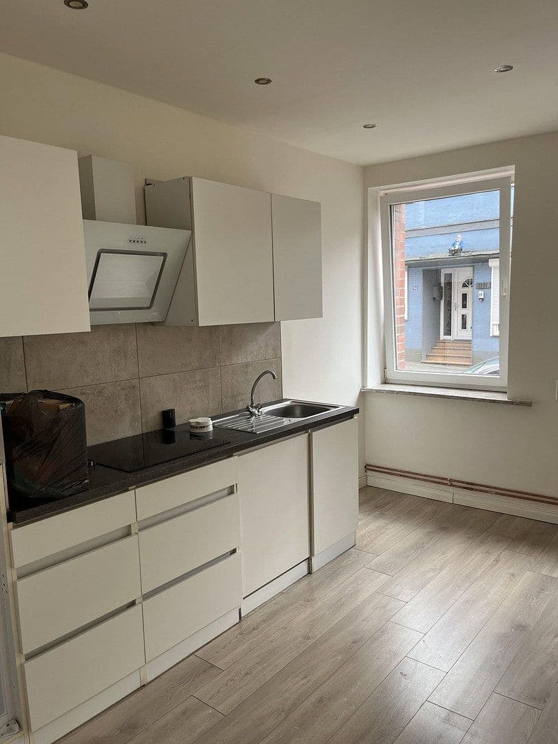 Prenájom bytu 3-izbový 85 m², Sandberg 49, Itzehoe, Šlezvicko-Holštajnsko Prenájom bytu 3-izbový 85 m², Sandberg 49, Itzehoe, Šlezvicko-Holštajnsko