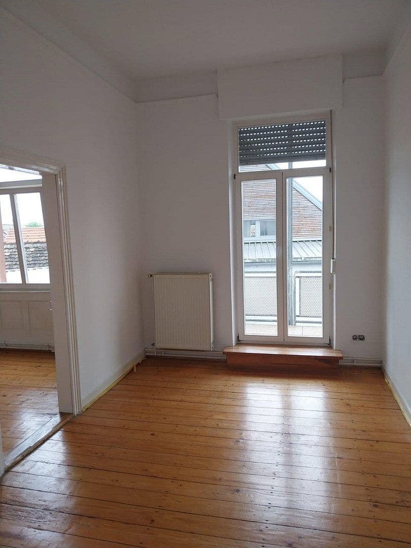 Prenájom bytu 3-izbový 96 m², Hinterhofstr. 71, Eich, Porýnie-Falcko Prenájom bytu 3-izbový 96 m², Hinterhofstr. 71, Eich, Porýnie-Falcko