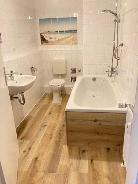 Prenájom bytu 1-izbový 52 m², Wilhelm-Plesse-Str. 26, Leipzig, Sasko Prenájom bytu 1-izbový 52 m², Wilhelm-Plesse-Str. 26, Leipzig, Sasko