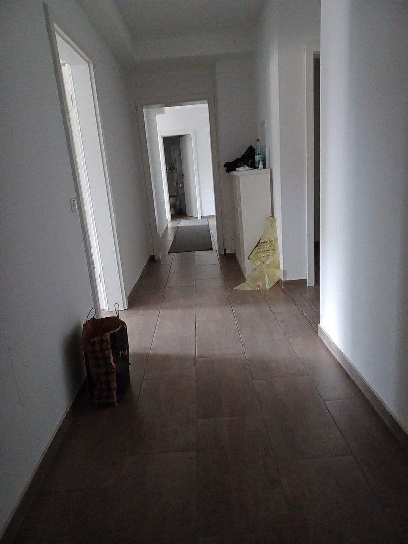 Prenájom bytu 3-izbový 99 m², Bad Soden-Salmünster, Hesensko Prenájom bytu 3-izbový 99 m², Bad Soden-Salmünster, Hesensko