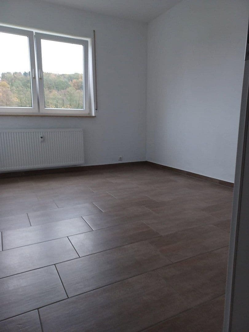 Prenájom bytu 3-izbový 99 m², Bad Soden-Salmünster, Hesensko Prenájom bytu 3-izbový 99 m², Bad Soden-Salmünster, Hesensko