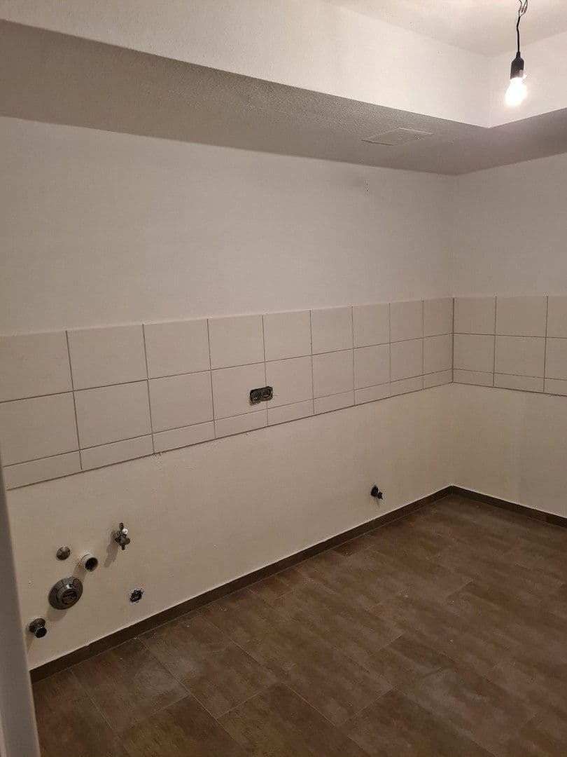 Prenájom bytu 3-izbový 99 m², Bad Soden-Salmünster, Hesensko Prenájom bytu 3-izbový 99 m², Bad Soden-Salmünster, Hesensko