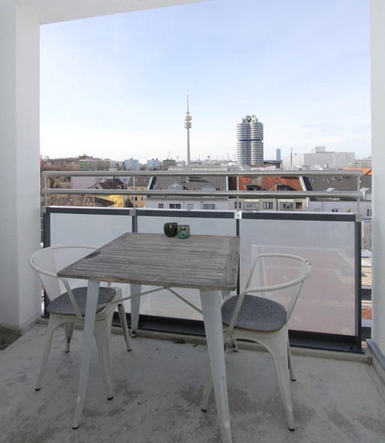 Prenájom bytu 2-izbový 48 m², München, Bavorsko Prenájom bytu 2-izbový 48 m², München, Bavorsko