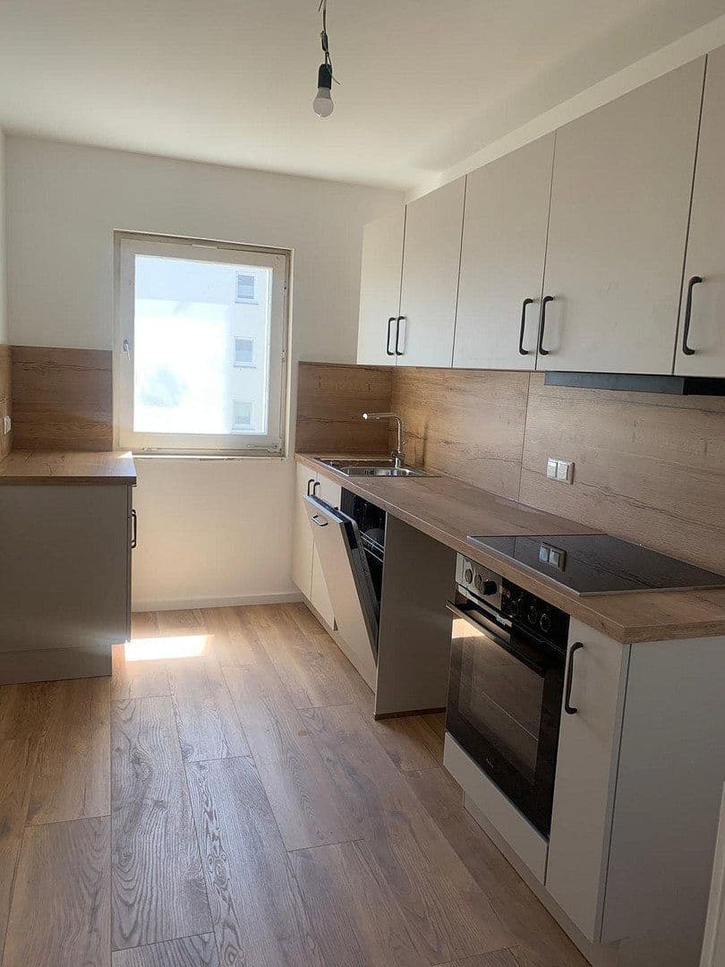 Prenájom bytu 2-izbový 57 m², Heddingheimer Str. 9, Hattersheim am Main, Hesensko Prenájom bytu 2-izbový 57 m², Heddingheimer Str. 9, Hattersheim am Main, Hesensko