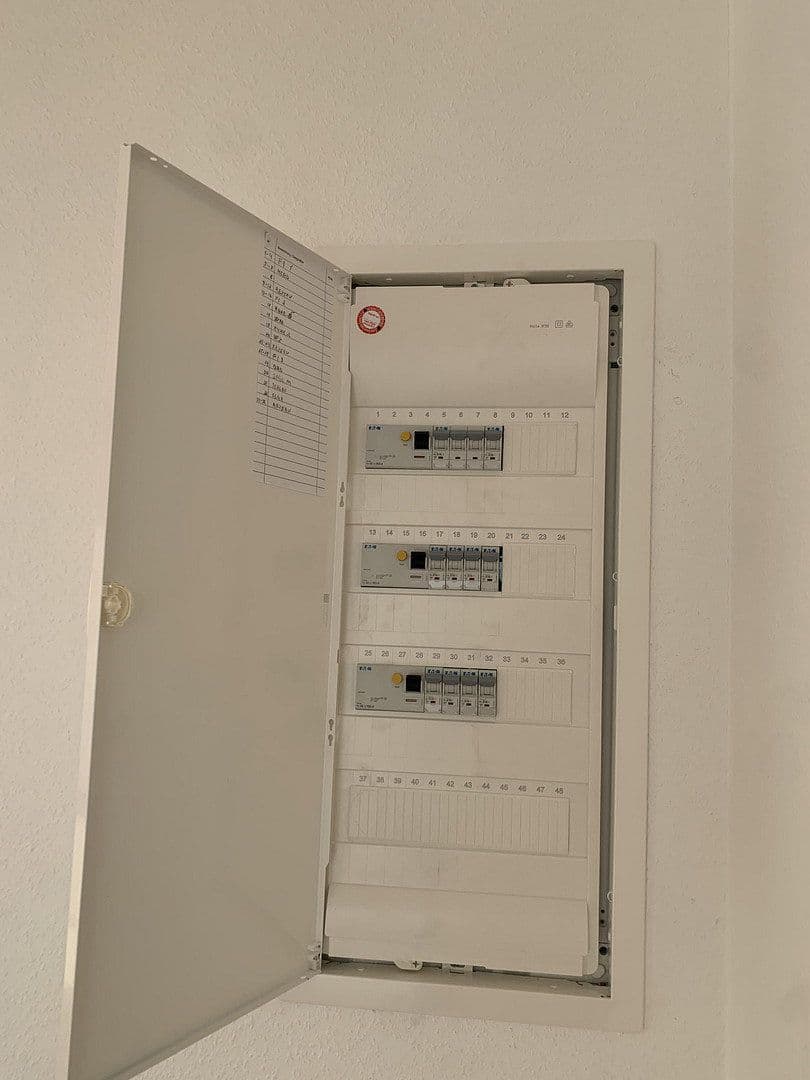 Prenájom bytu 2-izbový 57 m², Heddingheimer Str. 9, Hattersheim am Main, Hesensko Prenájom bytu 2-izbový 57 m², Heddingheimer Str. 9, Hattersheim am Main, Hesensko