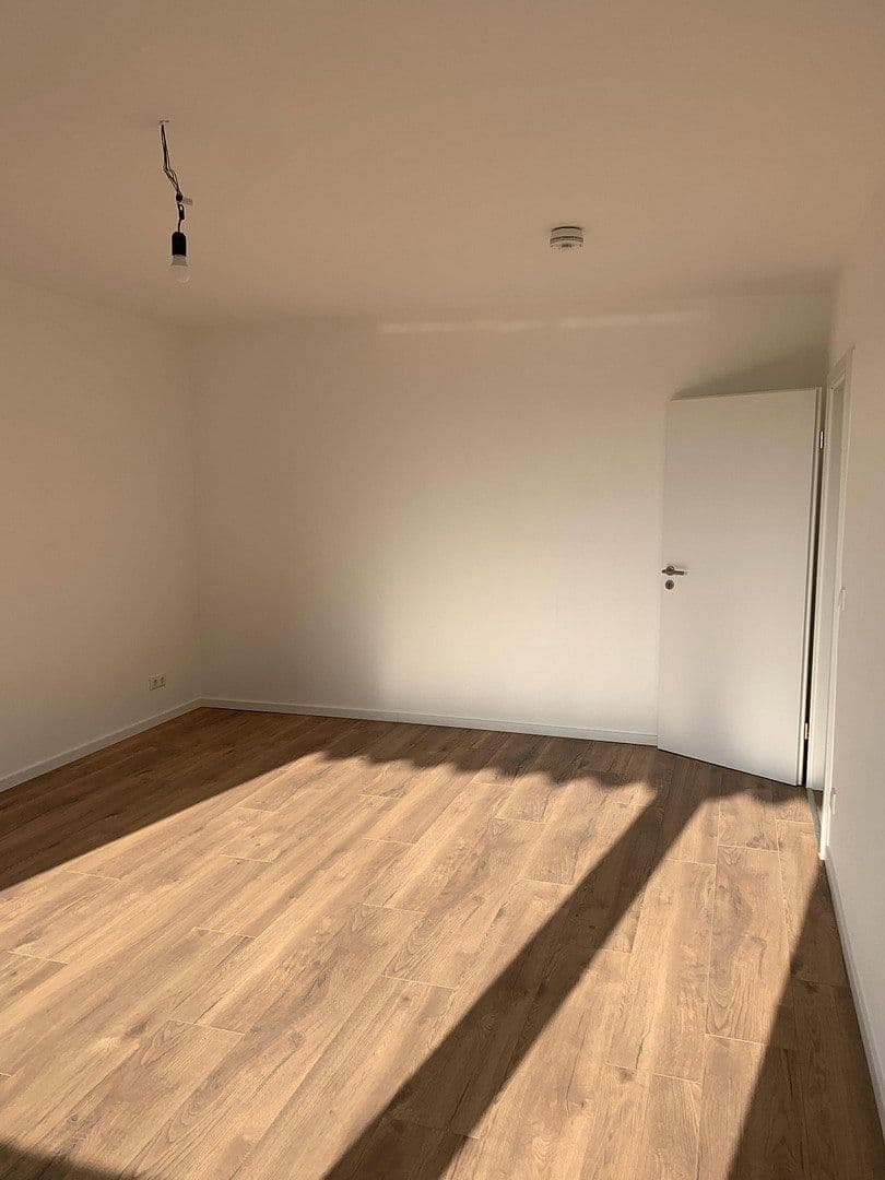 Prenájom bytu 2-izbový 57 m², Heddingheimer Str. 9, Hattersheim am Main, Hesensko Prenájom bytu 2-izbový 57 m², Heddingheimer Str. 9, Hattersheim am Main, Hesensko