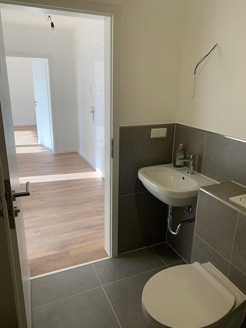 Prenájom bytu 2-izbový 57 m², Heddingheimer Str. 9, Hattersheim am Main, Hesensko Prenájom bytu 2-izbový 57 m², Heddingheimer Str. 9, Hattersheim am Main, Hesensko