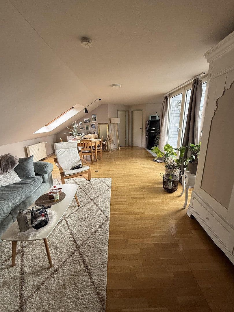 Prenájom bytu 3-izbový 80 m², Wesel, Severné Porýnie - Westfálsko Prenájom bytu 3-izbový 80 m², Wesel, Severné Porýnie - Westfálsko