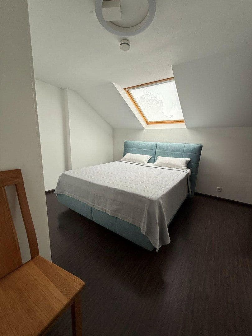 Predaj bytu 3-izbový 95 m², Frankfurt am Main, Hesensko Predaj bytu 3-izbový 95 m², Frankfurt am Main, Hesensko