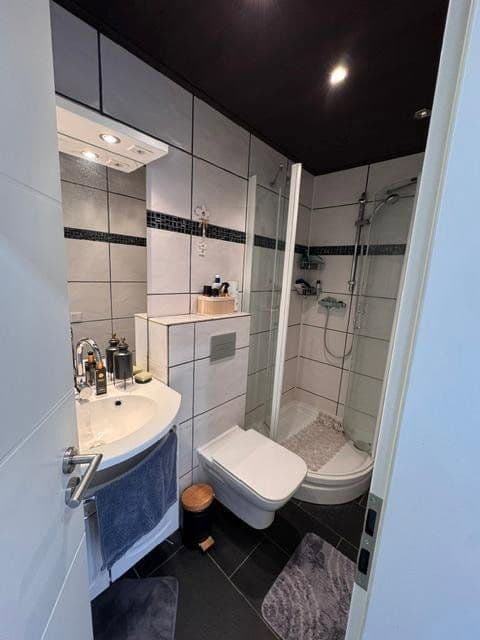 Predaj domu 114 m², pozemok 345 m², Wuppertal, Severné Porýnie - Westfálsko Predaj domu 114 m², pozemok 345 m², Wuppertal, Severné Porýnie - Westfálsko