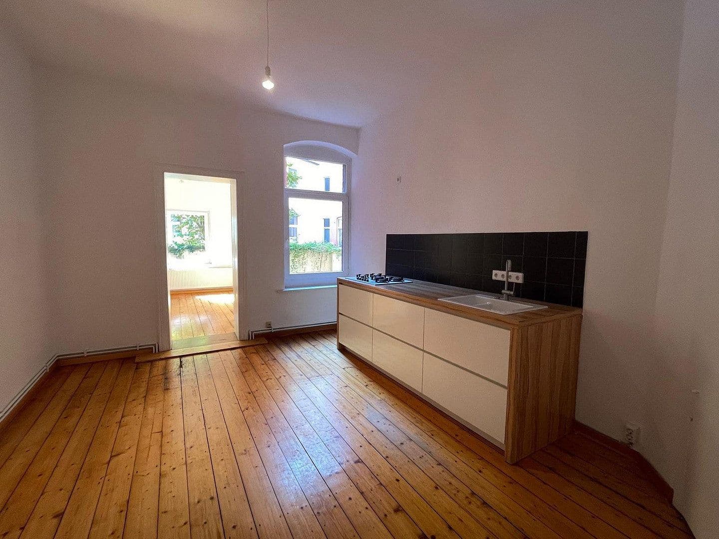 Prenájom bytu 2-izbový 69 m², Hahnenstraße 9, Hannover, Dolné Sasko Prenájom bytu 2-izbový 69 m², Hahnenstraße 9, Hannover, Dolné Sasko