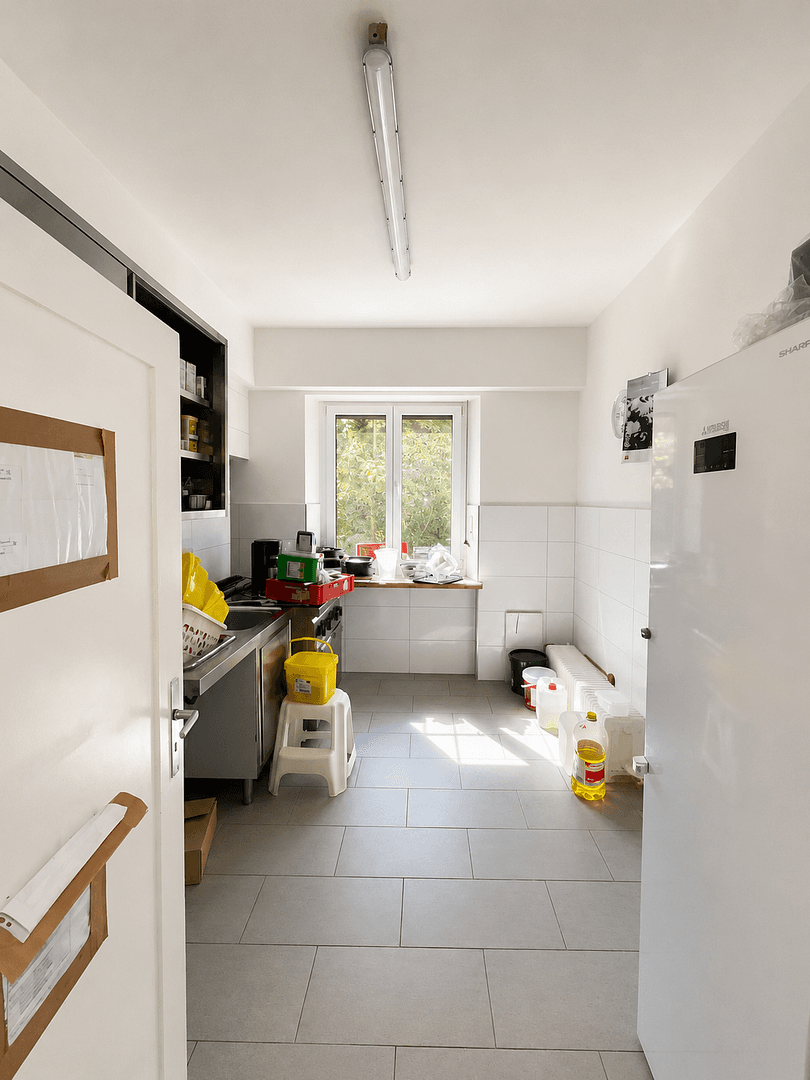 Prenájom nebytového priestoru 137 m², Von-der-Tann-Straße 156, Nürnberg, Bavorsko Prenájom nebytového priestoru 137 m², Von-der-Tann-Straße 156, Nürnberg, Bavorsko