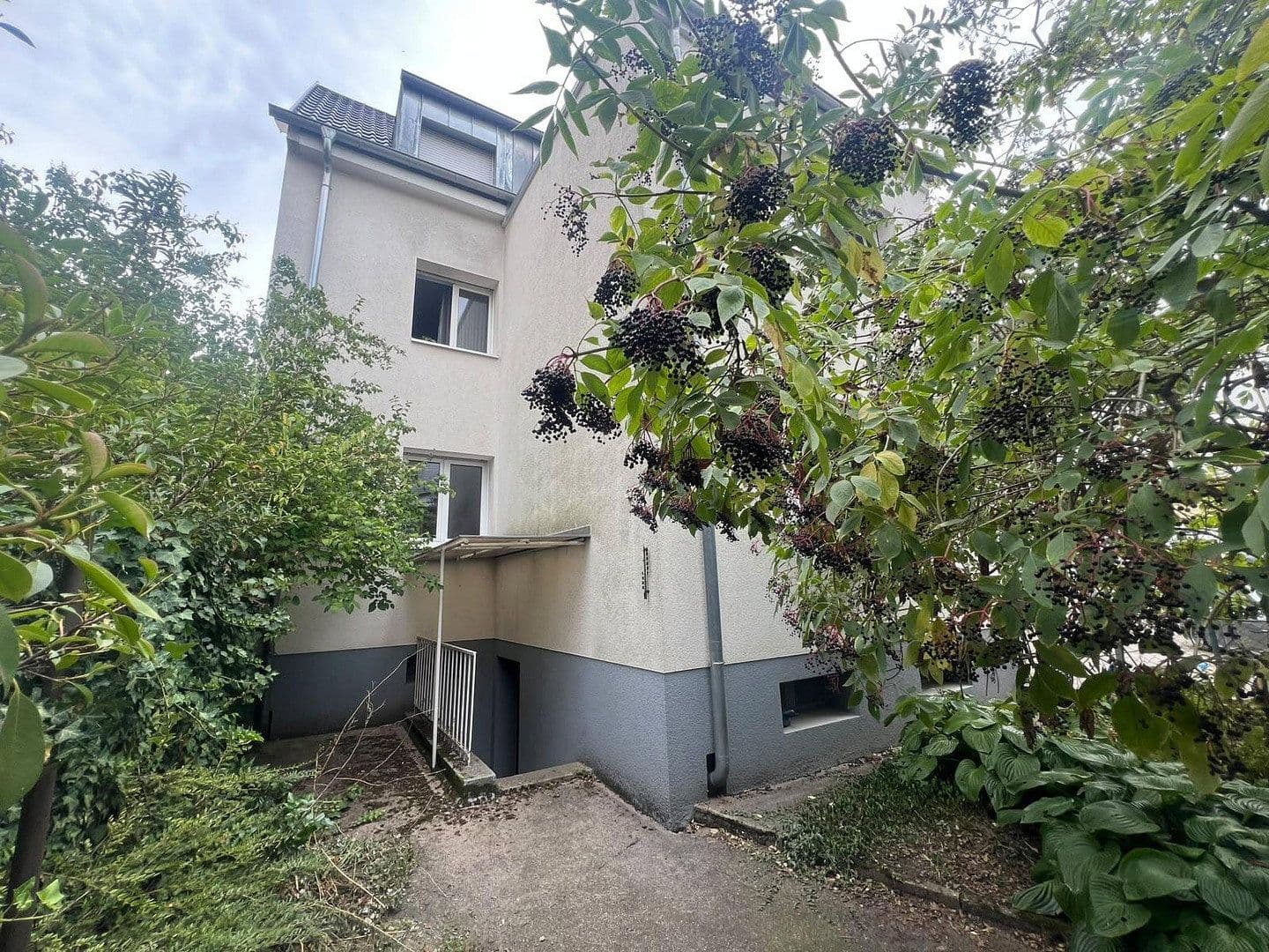 Prenájom bytu 2-izbový 65 m², Weiherstraße 3, Mannheim, Bádensko-Wurttembersko Prenájom bytu 2-izbový 65 m², Weiherstraße 3, Mannheim, Bádensko-Wurttembersko