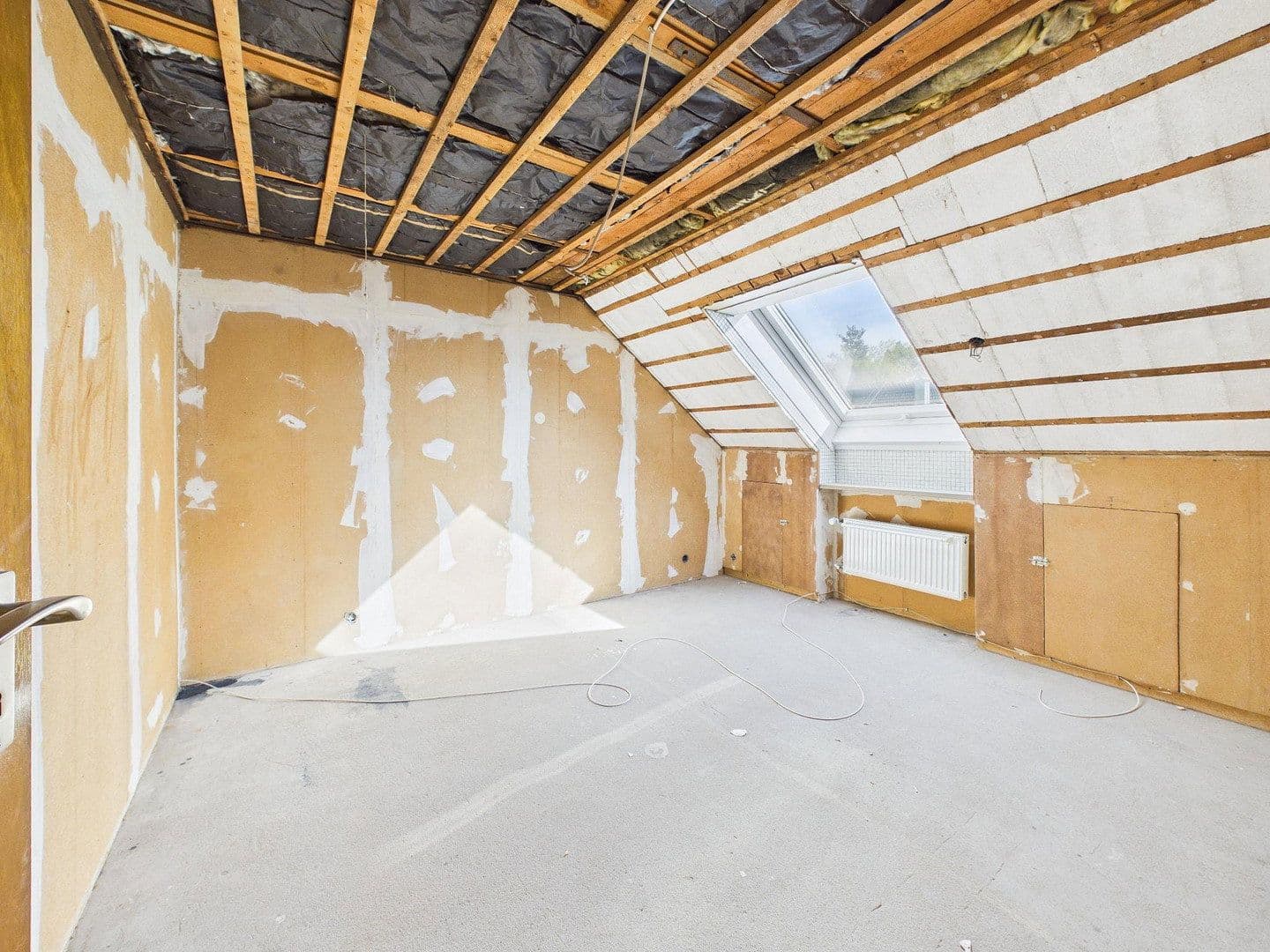 Predaj domu 131 m², pozemok 174 m², Nürnberg, Bavorsko Predaj domu 131 m², pozemok 174 m², Nürnberg, Bavorsko