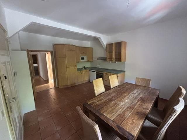 Prenájom bytu 3-izbový 85 m², Wiesbaden, Hesensko Prenájom bytu 3-izbový 85 m², Wiesbaden, Hesensko