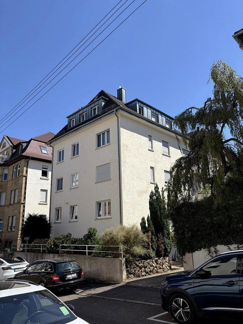 Predaj bytu 4-izbový 93 m², Stuttgart, Bádensko-Wurttembersko Predaj bytu 4-izbový 93 m², Stuttgart, Bádensko-Wurttembersko