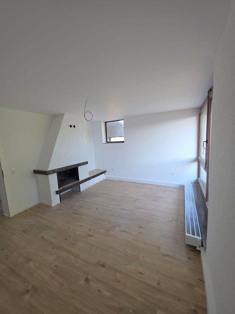 Prenájom bytu 3-izbový 82 m², Ulmer Strasse 7, Neckarsulm, Bádensko-Wurttembersko Prenájom bytu 3-izbový 82 m², Ulmer Strasse 7, Neckarsulm, Bádensko-Wurttembersko