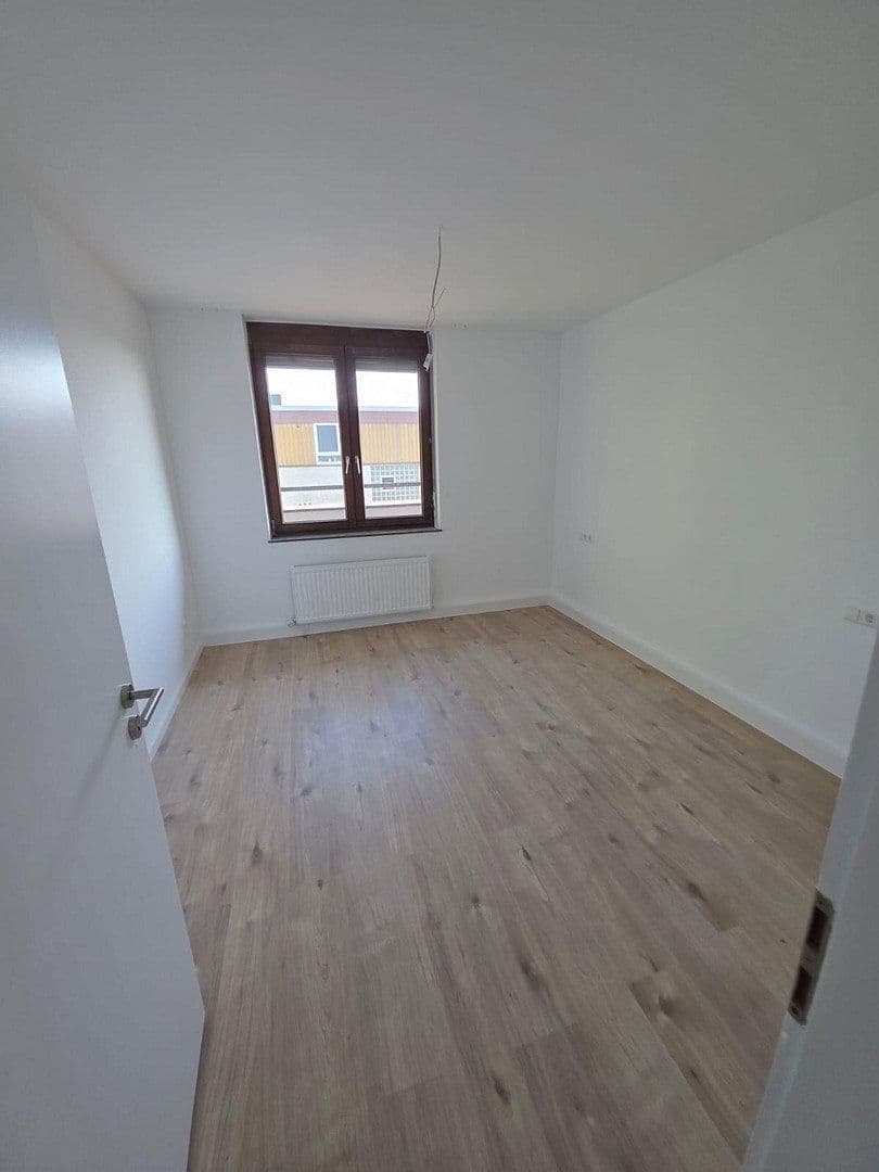 Prenájom bytu 3-izbový 82 m², Ulmer Strasse 7, Neckarsulm, Bádensko-Wurttembersko Prenájom bytu 3-izbový 82 m², Ulmer Strasse 7, Neckarsulm, Bádensko-Wurttembersko