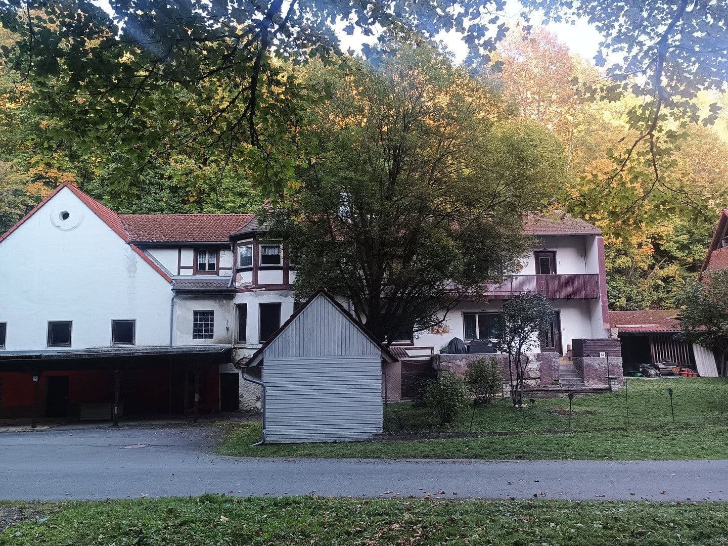 Predaj domu 180 m², pozemok 3.848 m², Wolfskehle 52, Kulmbach, Bavorsko Predaj domu 180 m², pozemok 3.848 m², Wolfskehle 52, Kulmbach, Bavorsko