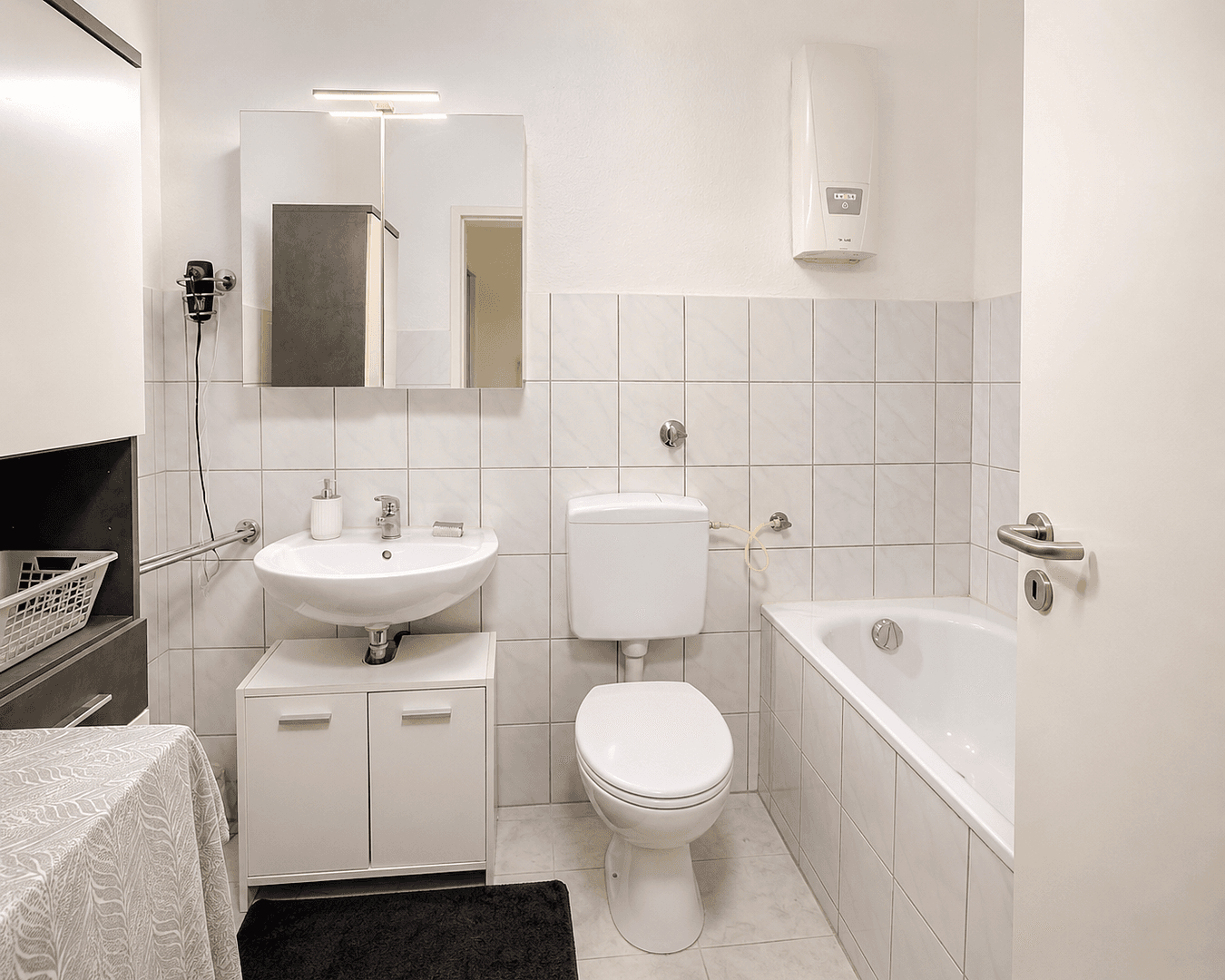 Prenájom bytu 2-izbový 64 m², Heibauerfeld 14, Essen, Severné Porýnie - Westfálsko Prenájom bytu 2-izbový 64 m², Heibauerfeld 14, Essen, Severné Porýnie - Westfálsko