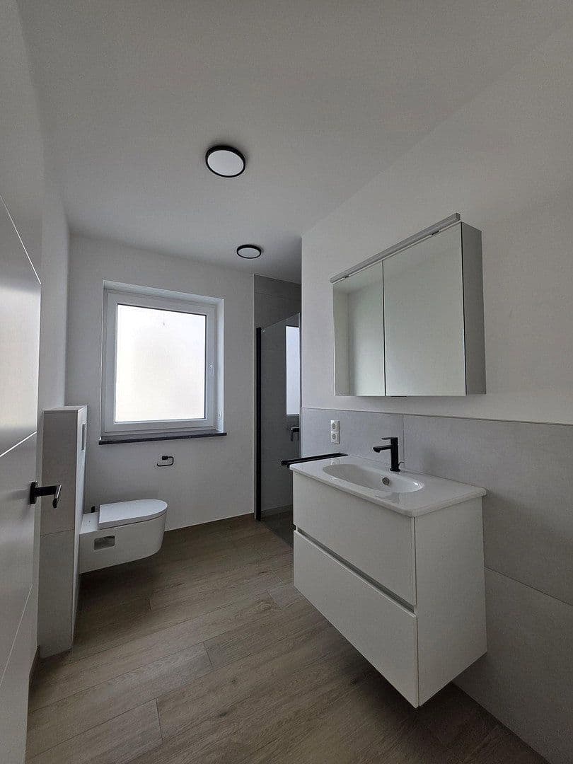 Prenájom bytu 3-izbový 78 m², Garrel, Dolné Sasko Prenájom bytu 3-izbový 78 m², Garrel, Dolné Sasko