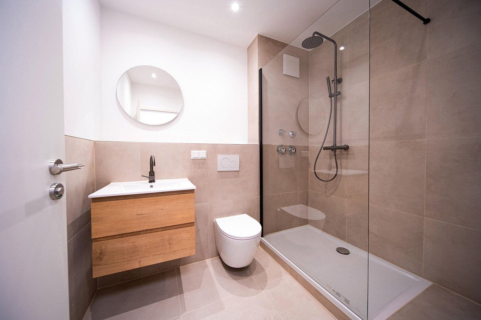 Predaj bytu 3-izbový 78 m², Wiesbaden, Hesensko Predaj bytu 3-izbový 78 m², Wiesbaden, Hesensko