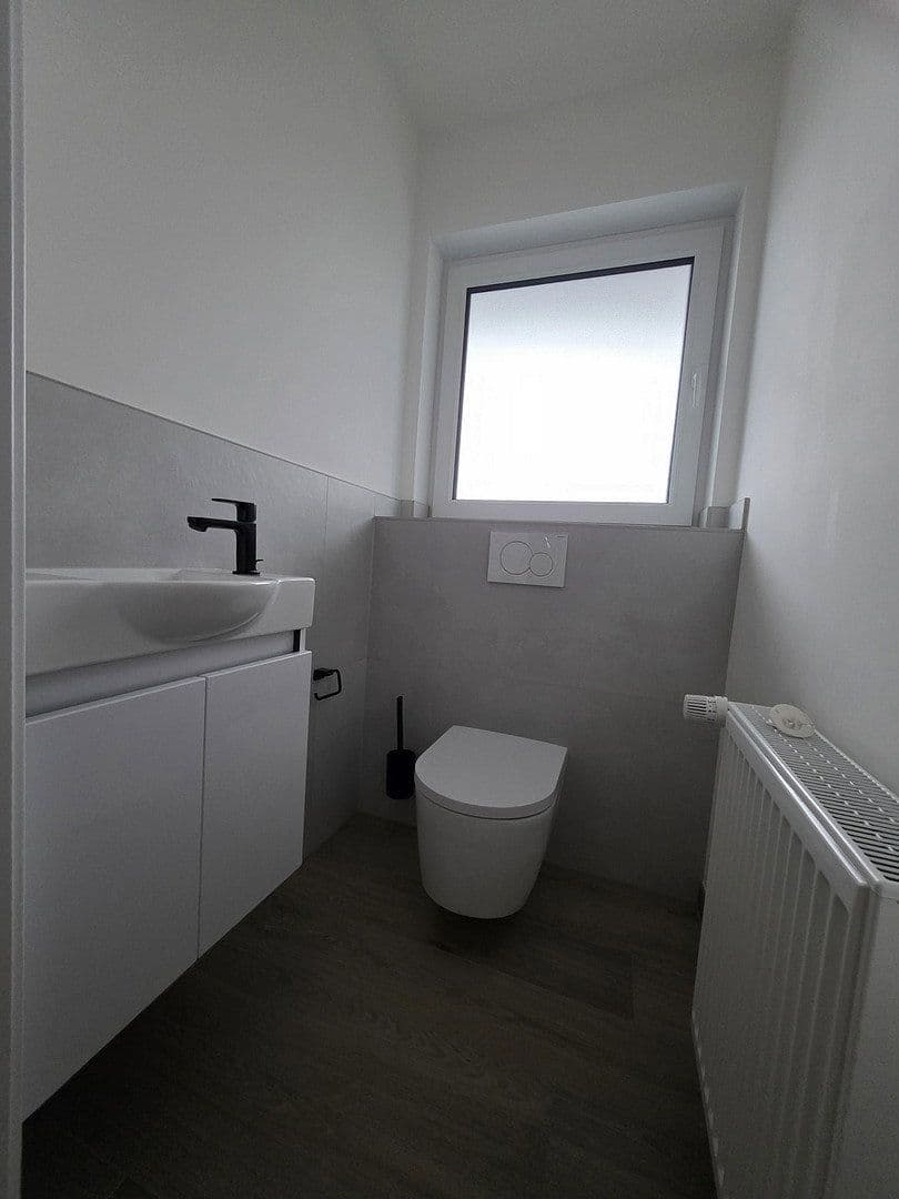 Prenájom bytu 3-izbový 106 m², Cloppenburg, Dolné Sasko Prenájom bytu 3-izbový 106 m², Cloppenburg, Dolné Sasko