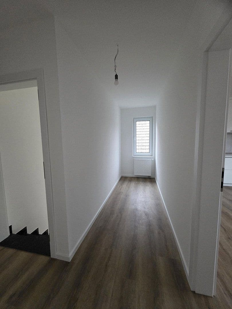 Prenájom bytu 3-izbový 106 m², Cloppenburg, Dolné Sasko Prenájom bytu 3-izbový 106 m², Cloppenburg, Dolné Sasko