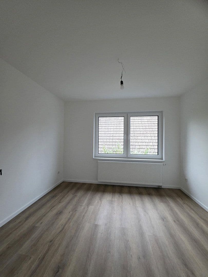 Prenájom bytu 3-izbový 106 m², Cloppenburg, Dolné Sasko Prenájom bytu 3-izbový 106 m², Cloppenburg, Dolné Sasko