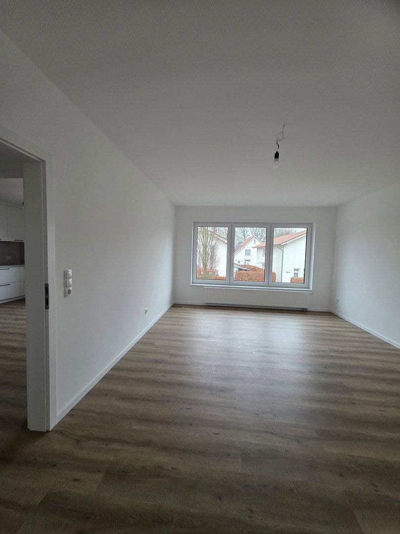 Prenájom bytu 3-izbový 106 m², Cloppenburg, Dolné Sasko Prenájom bytu 3-izbový 106 m², Cloppenburg, Dolné Sasko