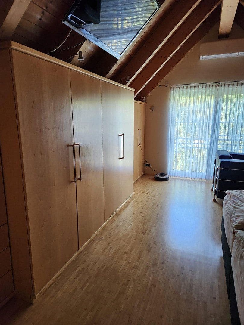 Prenájom domu 110 m², pozemok 400 m², Mühlbachstr., 14/b, Ebermannstadt, Bavorsko Prenájom domu 110 m², pozemok 400 m², Mühlbachstr., 14/b, Ebermannstadt, Bavorsko