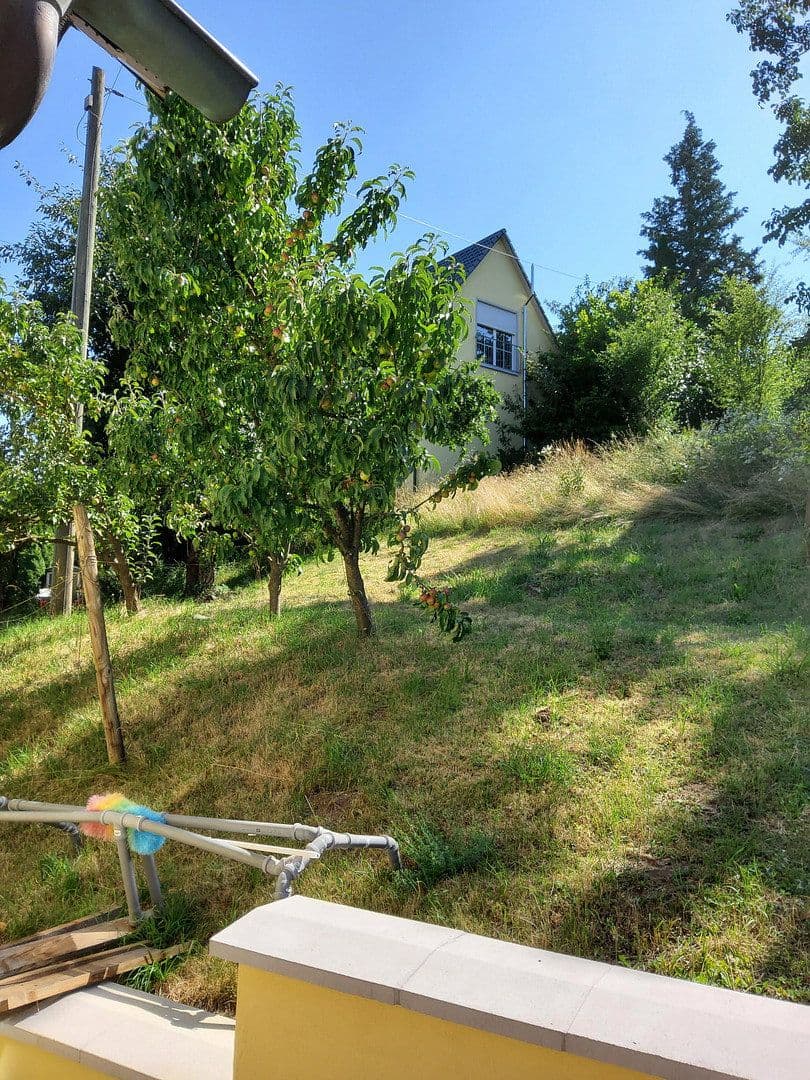 Prenájom domu 110 m², pozemok 400 m², Mühlbachstr., 14/b, Ebermannstadt, Bavorsko Prenájom domu 110 m², pozemok 400 m², Mühlbachstr., 14/b, Ebermannstadt, Bavorsko
