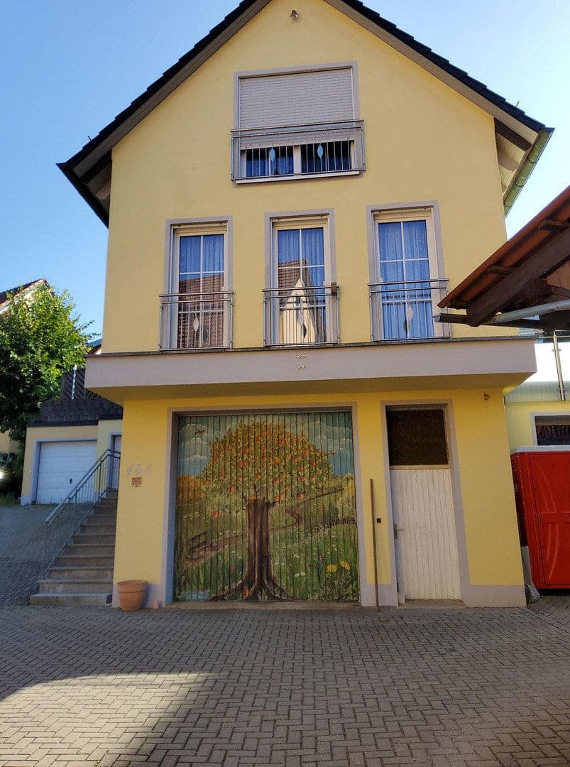 Prenájom domu 110 m², pozemok 400 m², Mühlbachstr., 14/b, Ebermannstadt, Bavorsko Prenájom domu 110 m², pozemok 400 m², Mühlbachstr., 14/b, Ebermannstadt, Bavorsko