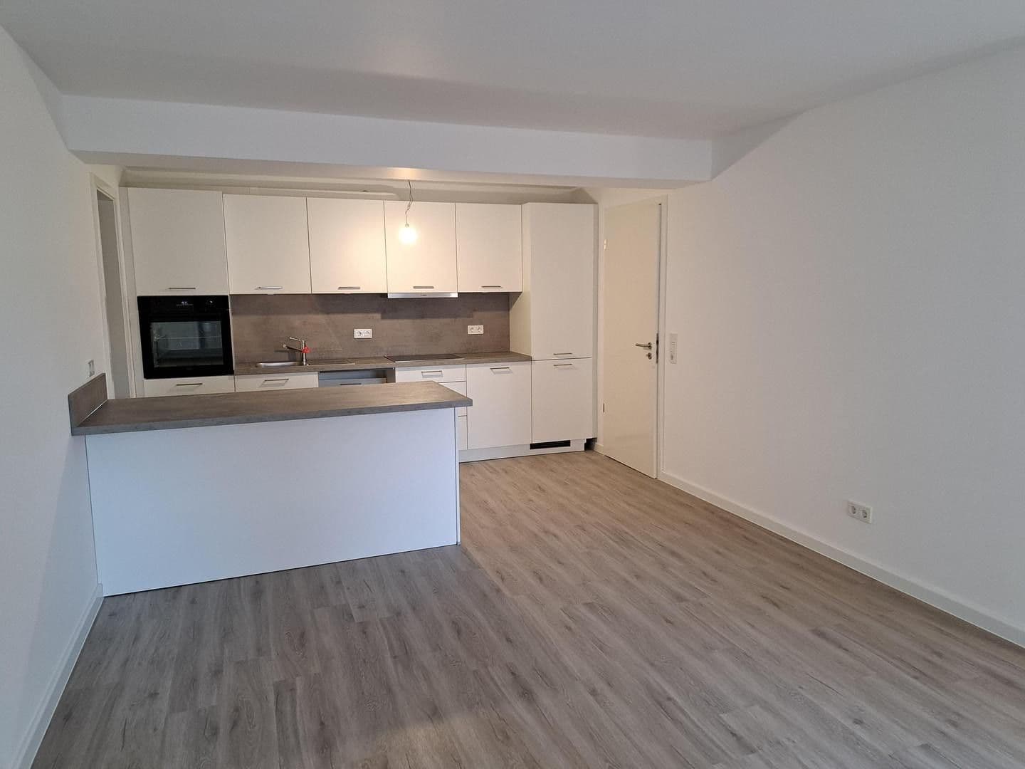 Prenájom bytu 2-izbový 88 m², Schützenstraße 5, Bad Oldesloe, Šlezvicko-Holštajnsko Prenájom bytu 2-izbový 88 m², Schützenstraße 5, Bad Oldesloe, Šlezvicko-Holštajnsko