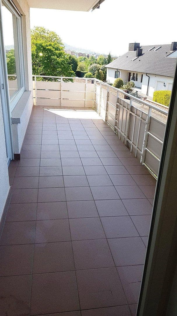 Prenájom bytu 3-izbový 100 m², Alzenau, Bavorsko Prenájom bytu 3-izbový 100 m², Alzenau, Bavorsko
